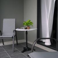 Двухместный (Двухместный номер с 1 кроватью и видом на бассейн) отеля The Sala Pattaya, Паттайя