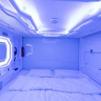 Одноместный (Бюджетный одноместный номер) отеля Seaview Capsule Hotel, Кота-Кинабалу