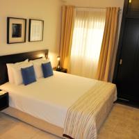 Апартаменты (Апартаменты с 1 спальней и балконом) отеля Midan Hotel Suites, Маскат