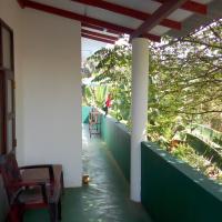 Семейный (Семейный номер с балконом) гостевого дома Star Light Guesthouse, Мирисса