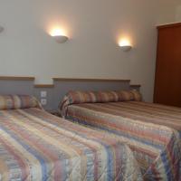 Трехместный (Стандартный трехместный номер) отеля Hotel des Vosges, Париж