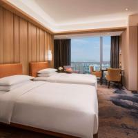 Двухместный (Двухместный номер с 2 отдельными кроватями) отеля Hyatt Regency Shanghai Wujiaochang, Шанхай