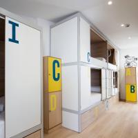 Номер (Односпальная кровать в общем номере для мужчин и женщин с террасой) хостела For You Hostel Sevilla, Севилья