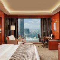 Двухместный (Club Bund View King Room) отеля Grand Kempinski Hotel Shanghai, Шанхай