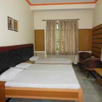 Четырехместный (Четырехместный номер) отеля Hotel Taj Plaza, Агра