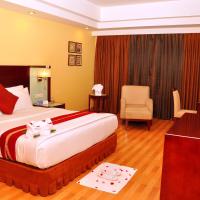 Двухместный (Deluxe Double Room with Free Drop to Sipcot IT Park) отеля Gokulam Park Sabari OMR, Ченнаи