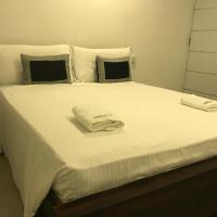 Двухместный (Небольшой номер с кроватью размера «queen-size») отеля Impala City Hotel and Hostel Kandy 50, Канди