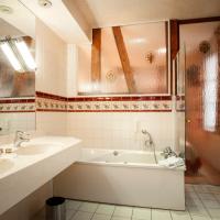 Сьюит (Люкс с гидромассажной ванной) отеля Hotel Beaucour, Страсбург