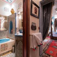 Сьюит (Sharaf Suite) отеля Riad Hikaya, Марракеш