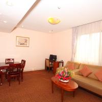 Сьюит (Люкс с 2 спальнями и видом на сад) отеля Xin Hua Hotel Guangzhou, Гуанчжоу