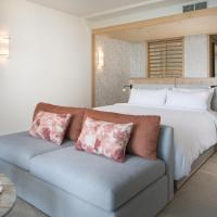 Двухместный (Полулюкс с кроватью размера «king-size» - Вид на океан) курортного отеля Eden Roc Miami Beach, Майами-Бич