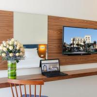 Двухместный (Номер с кроватью размера «king-size» и видом на море) отеля Sala Tuy Hoa Beach Hotel, Туихоа