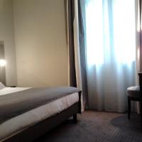 Одноместный (Одноместный номер) отеля Hôtel Ronsard, Тур