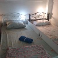 Номер (Кровать в общем 6-местном номере) хостела Danee Hostel, Бангкок