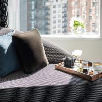 Сьюит (Полулюкс) отеля Sofitel Chicago Magnificent Mile, Чикаго