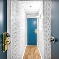 Двухместный (Двухместный номер с 1 кроватью и видом во внутренний двор (для 1 или 2 человек)) отеля Etoile Park Hotel, Париж