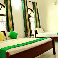 Трехместный (Deluxe Triple Bedroom with Private Bathroom) гостевого дома Villa Nine Kandy, Канди