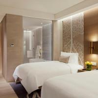 Двухместный (Классический номер с 2 односпальными кроватями) отеля Al Bandar Rotana – Dubai Creek, Дубай