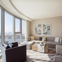 Сьюит (Номер с доступом в клуб Rotana и видом на залив) отеля Al Bandar Rotana – Dubai Creek, Дубай
