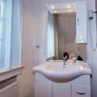 Одноместный (Одноместный номер с отдельной ванной комнатой в коридоре) отеля Hotel und Restaurant Löwenbräu Köln, Кельн