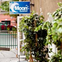 Одноместный (Одноместный номер с собственной ванной комнатой) хостела Moon Hostel New, Краков