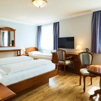 Трехместный (Трехместный номер) отеля Das Grüne Bio-Hotel zur Post, Зальцбург