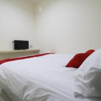 Одноместный (Одноместный номер) гостевого дома RedDoorz Plus near Mall Ciputra Jakarta, Джакарта