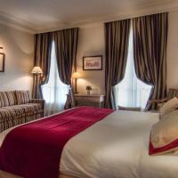 Семейный (Семейный номер с кроватью размера "queen-size" и диваном-кроватью) отеля Best Western Premier Trocadero La Tour, Париж