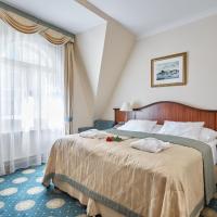 Апартаменты (Семейные апартаменты с кондиционером) отеля Romance Puškin, Карловы Вары