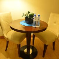 Двухместный (Полулюкс) отеля Lancaster Hotel, Манила