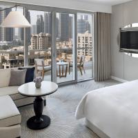 Двухместный (Premier Room with AED 200 Hotel Credit) отеля Address Downtown, Дубай