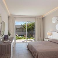 Трехместный (Трехместный номер, вид на сад) отеля Rodos Princess Beach Hotel, Киотари