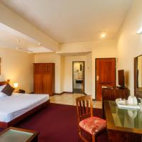 Четырехместный (Четырехместный номер Делюкс) отеля Hotel Janaki, Коломбо