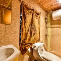 Двухместный (Стандартный номер с кроватью размера "queen-size") гостевого дома Kersang's Relay Station, Шангри-Ла (Тибет)