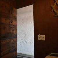 Одноместный (Одноместный номер с общей ванной комнатой) хостела New Vasantashram, Мумбай