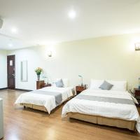 Трехместный (Люкс) отеля My Lan Hotel, Ханой