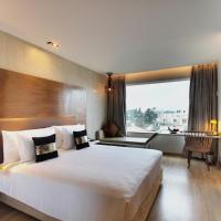 Двухместный (Day Use Superior Room (Check in - 11:00 AM & Check Out - 05:00 PM - Same Day)) отеля Radisson Bengaluru City Center, Бангалор