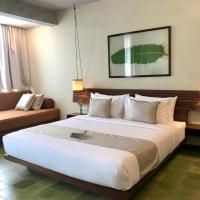 Двухместный (Penh House Deluxe Palace View) отеля Penh House & Jungle Addition, Пномпень