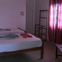 Трехместный (Бюджетный трехместный номер) отеля I&I Rest, Мирисса