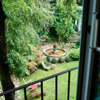 Двухместный (Большой двухместный номер с видом на сад) отеля Hotel & Villa Auersperg, Зальцбург