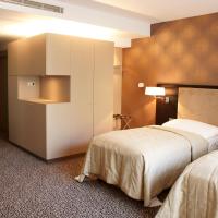 Двухместный (Двухместный номер с 2 отдельными кроватями) отеля Hotel Avance, Братислава