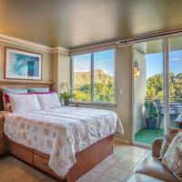 Двухместный (Номер-студио с мини-кухней и видом на океан) отеля Castle Waikiki Grand Hotel, Гонолулу