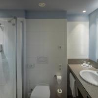 Двухместный (Двухместный номер «Комфорт» с 1 кроватью) отеля Falkensteiner Club Funimation Borik, Задар