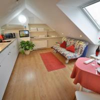 Сьюит (Attic Apartment with Free Parking) апарт-отеля A. V. Pension Praha, Прага