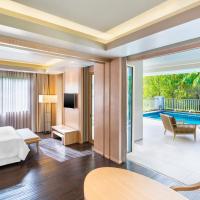 Сьюит (Клубный люкс с мини-бассейном) курортного отеля Dusit Thani Krabi Beach Resort, Краби