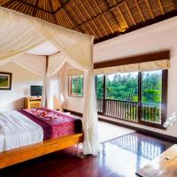 Вилла (Семейная вилла с видом на долину, бассейном и бесплатным ежедневным полдником) виллы Natura Villa Ubud Bali, Убуд