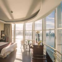 Двухместный (Luxury King Bed Room with Han River View) отеля Sun River Hotel, Дананг