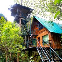 Семейный (Семейный номер) курортного отеля Khaosok Treehouse Resort, Сураттхани