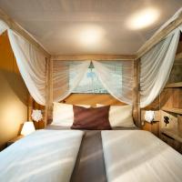 Номер (Шатер «Сафари Лодж» - «Лев») парк-отеля Ferienparadies Natterer See, Инсбрук