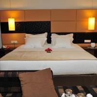 Сьюит (Президентский люкс) отеля Axis Porto Business & Spa Hotel, Порту